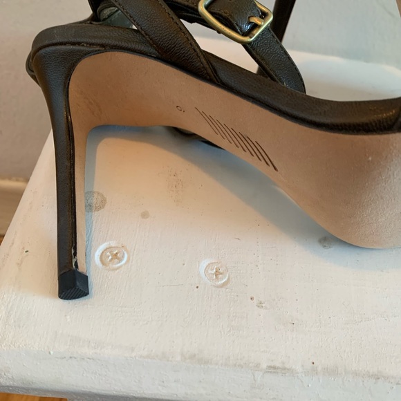 Olive Sandals size 6 - Picture 4 of 10